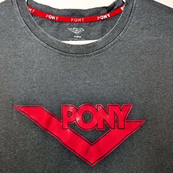 Vintage PONY men's chevron t-shirt in size XL - Picture 3 of 6